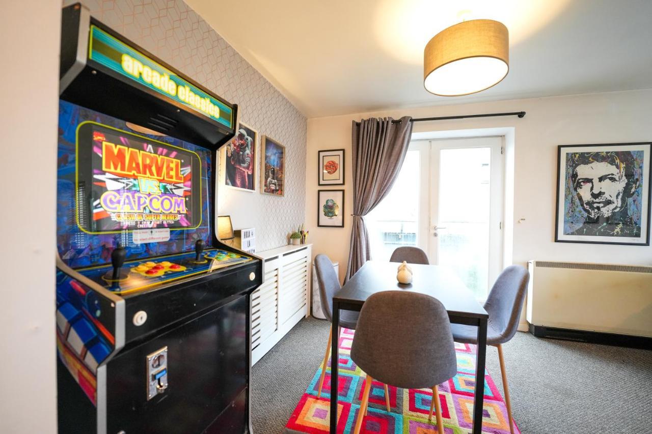 Artistic Stunning Apartment City View Londonderry Exterior foto